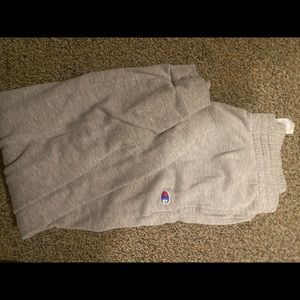 champion sweat pants size small. used but in good condition.